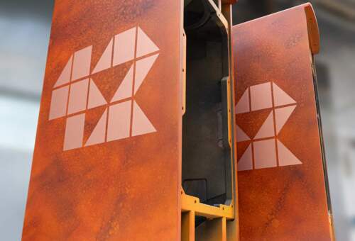 Speaker boxes with corten steel surface