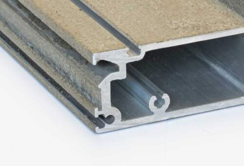 Aluminum extruded profile with thin concrete surface